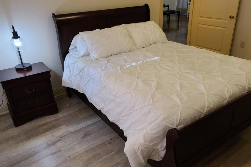 Chateau 14 Hammond Bagian luar foto