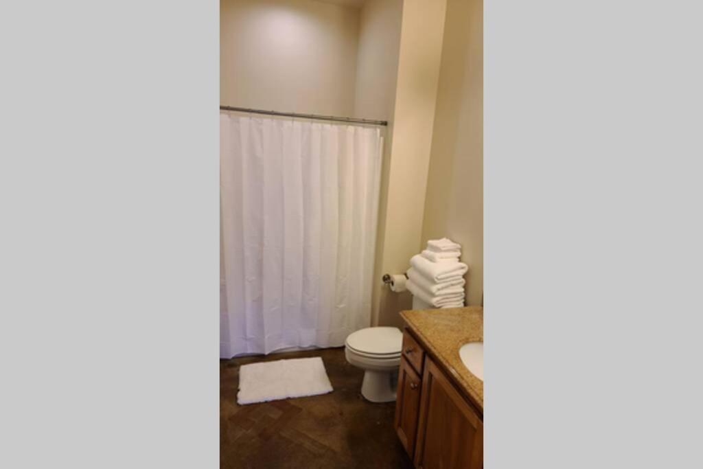 Chateau 14 Hammond Bagian luar foto